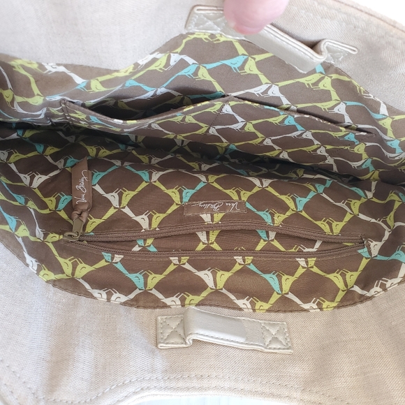 Vera Bradley retired Resort tote sitting in a tree - Picture 7 of 8